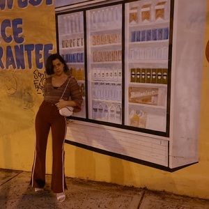 Meet your Posher, Amelia